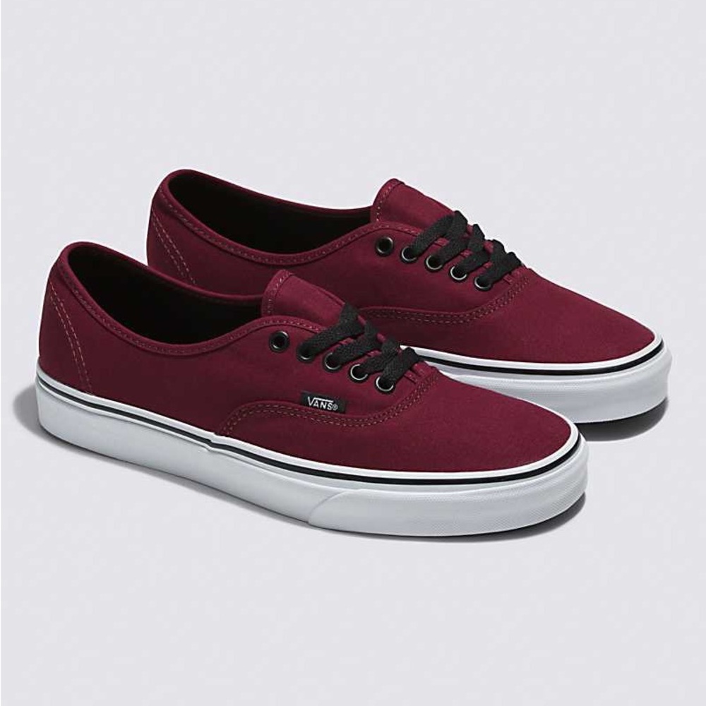 Vans Authentic Shoe in Port Royale Red